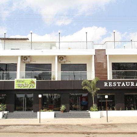 Hotel Aditya Talala Экстерьер фото