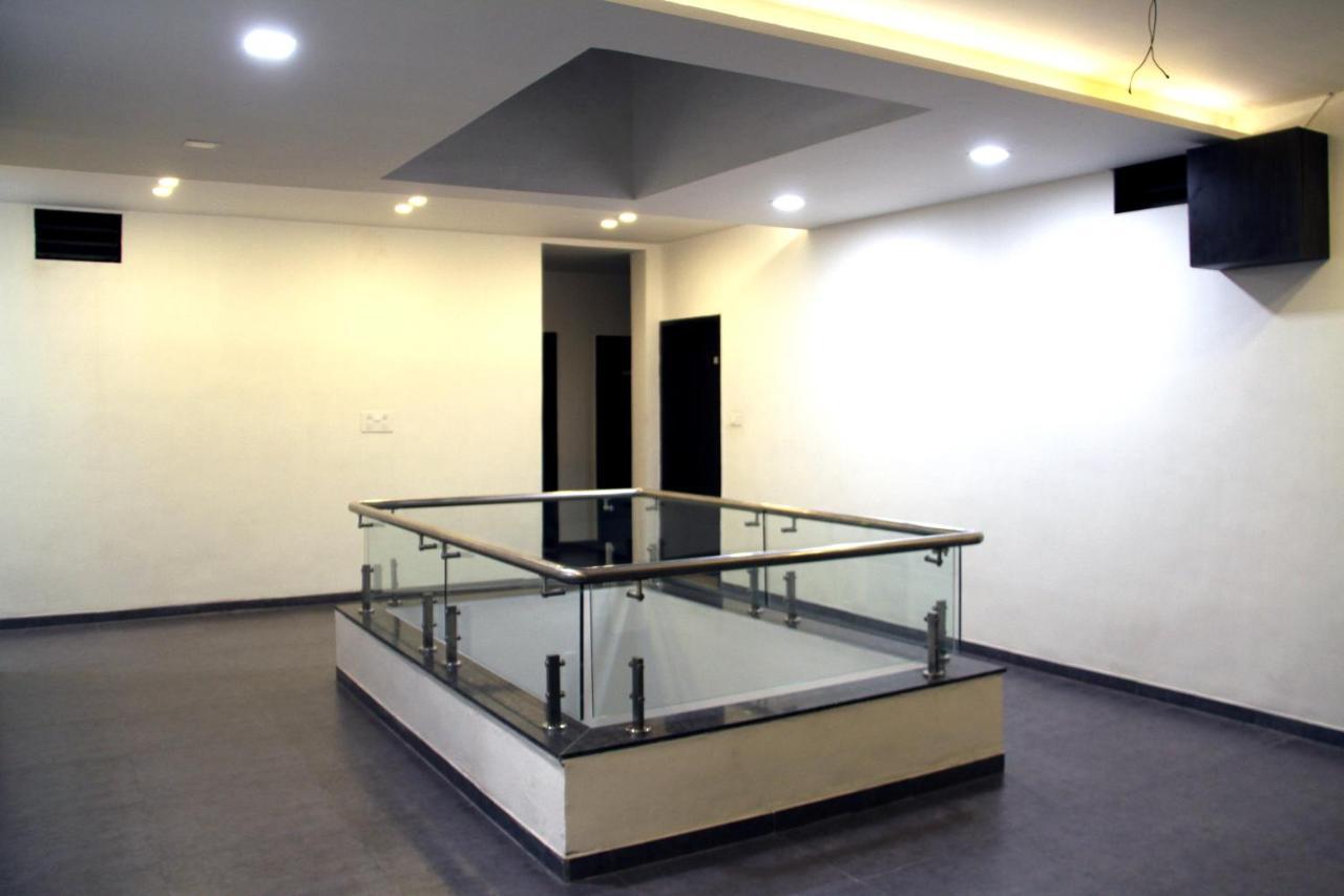 Hotel Aditya Talala Экстерьер фото